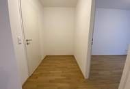 Koloniestraße beim FAC-Platz: Neubauwohnung mit Dusche und großem Balkon!!!