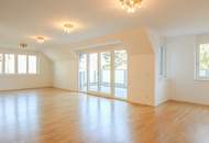 luxuriös, großzügig und modern mit Terrasse und Grünblick