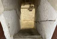 Lagerfläche in 1150 Wien: Zwei Einheiten nahe Lugner City