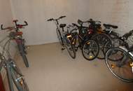 Top-sanierte, ruhige Altbauwohnung mit 4,5m² Balkon