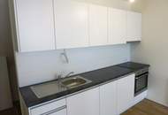 15370 - Hofruhelage mit Balkon und Dachterrasse