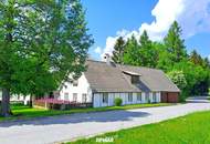 Waldviertler Landhaus aus 1898 mit landwirtschaftlichen Grundstücken und eigenen Wasserquellen