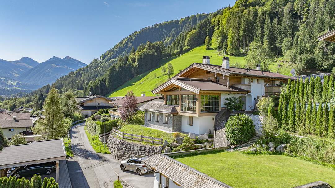 Exklusives Landhaus in traumhafter &amp; unverbaubarer Aussichtslage