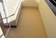 Top Lage: Attraktive 2-Zimmer-Wohnung mit Lift und Sonnenbalkon