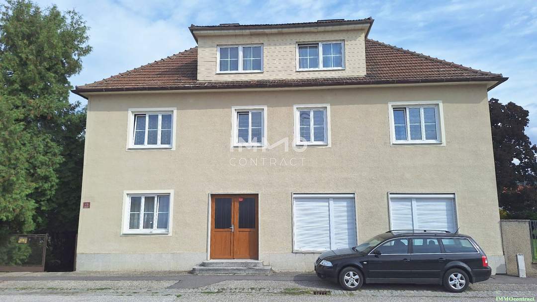 Geräumiges Mehrfamilienhaus mit großem Garten, sowie ehemaligen kleinen Geschäftslokal neben Bahnhof