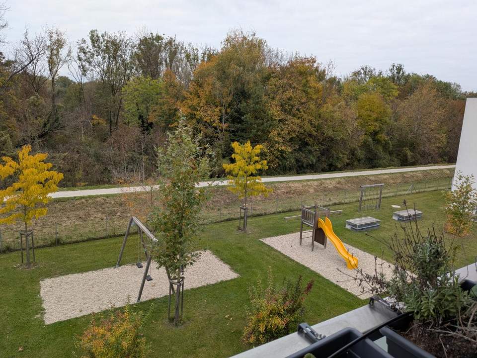 4-Zimmer-Wohnung mit Loggia und Blick ins Grüne