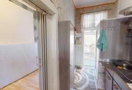 Sanierungsbedürftige Altbauwohnung I Kolonitzplatz