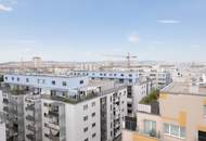 Tolle 2 Zimmer DG Wohnung - zwischen Quellenstraße und Gudrunstraße