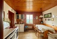 Knusperhäuschen mit Aussichtslage in Weinitzen – ein Objekt zum Verlieben auf großem Grund!