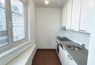 Optimal geschnittene 2-Zimmer- Wohnung - U6 nur 2 min. zu Fuß
