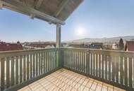 Helle Dachgeschosswohnung in St. Magdalena mit Tiefgaragenstellplatz