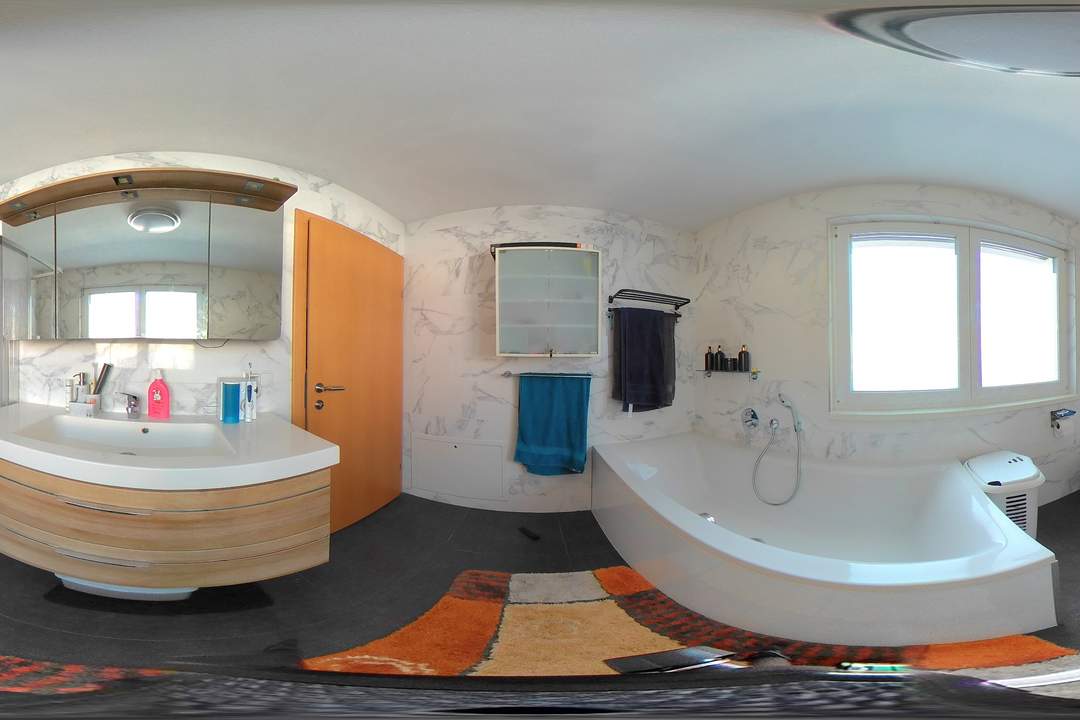 Modernes Reihenhaus mit Garten, 2 Dachterrassen &amp; Vollkeller