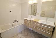 TERRASSENHIT, DACHGESCHOSS, 138 m2 Maisonette mit 45 m2 Terrasse, 3 Zimmer, Wohnküche, Wannenbad, Rembrandtstraße