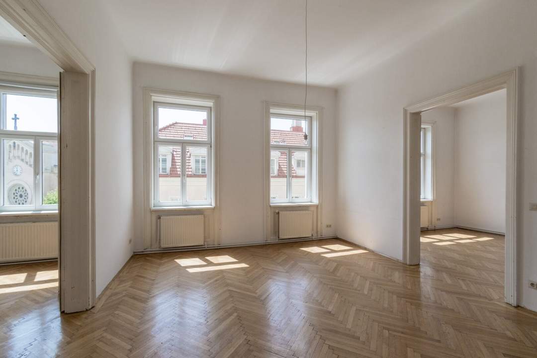 Südseitiger 3,5-Zimmer-Altbau mit schönem Ausblick!