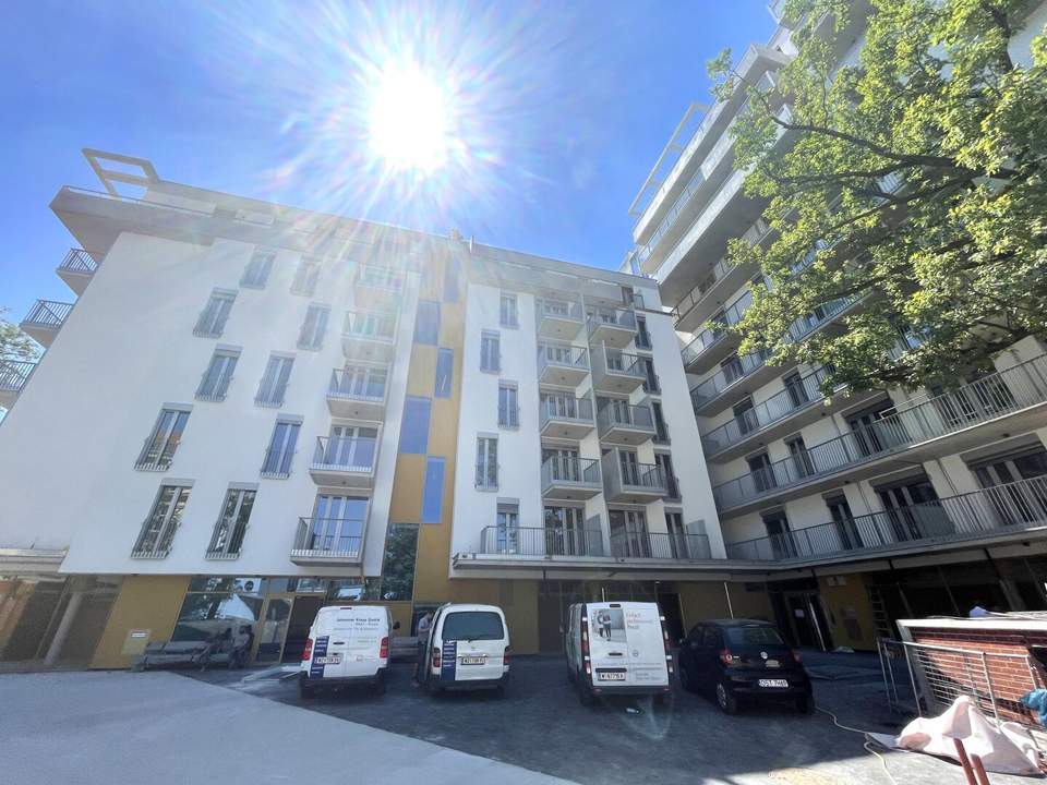 Theo's Willkommen im Park! Helle 2-Zimmer Wohnung in absoluter Ruhelage mit Grünblick
