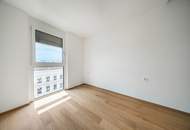 Nachhaltig &amp; hoch oben am Yppenplatz. – 3 m Raumhöhe XL Dachterrasse im Dachgeschoss