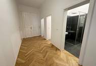 ERSTBEZUG! MQ-NÄHE, Burgasse, topsanierte 55 m2 Altbau, 1 Zimmer, Küche, Duschbad, Parketten, 2. Liftstock, Adlerhof