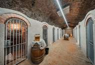 Wunderschöne 5 - Zimmer Wohnung mit Terrasse und Garten