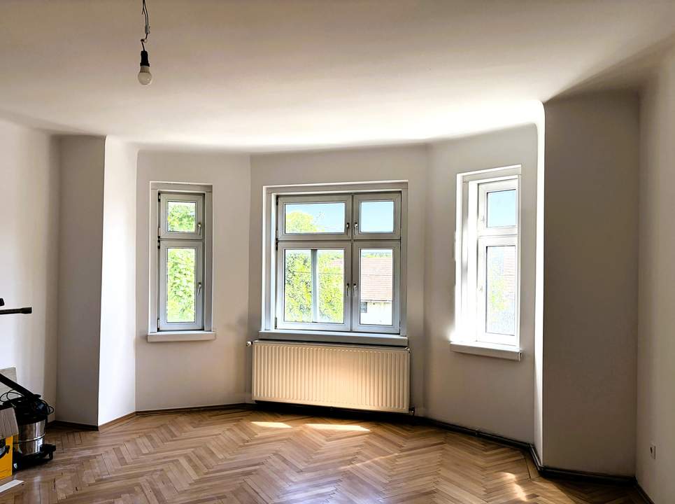 3 helle Zimmer in Jugendstilvilla
