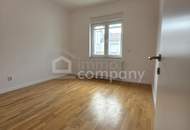 Helle 4 Zimmer Wohnung mit großer Dachterrasse am Rande der Innenstadt