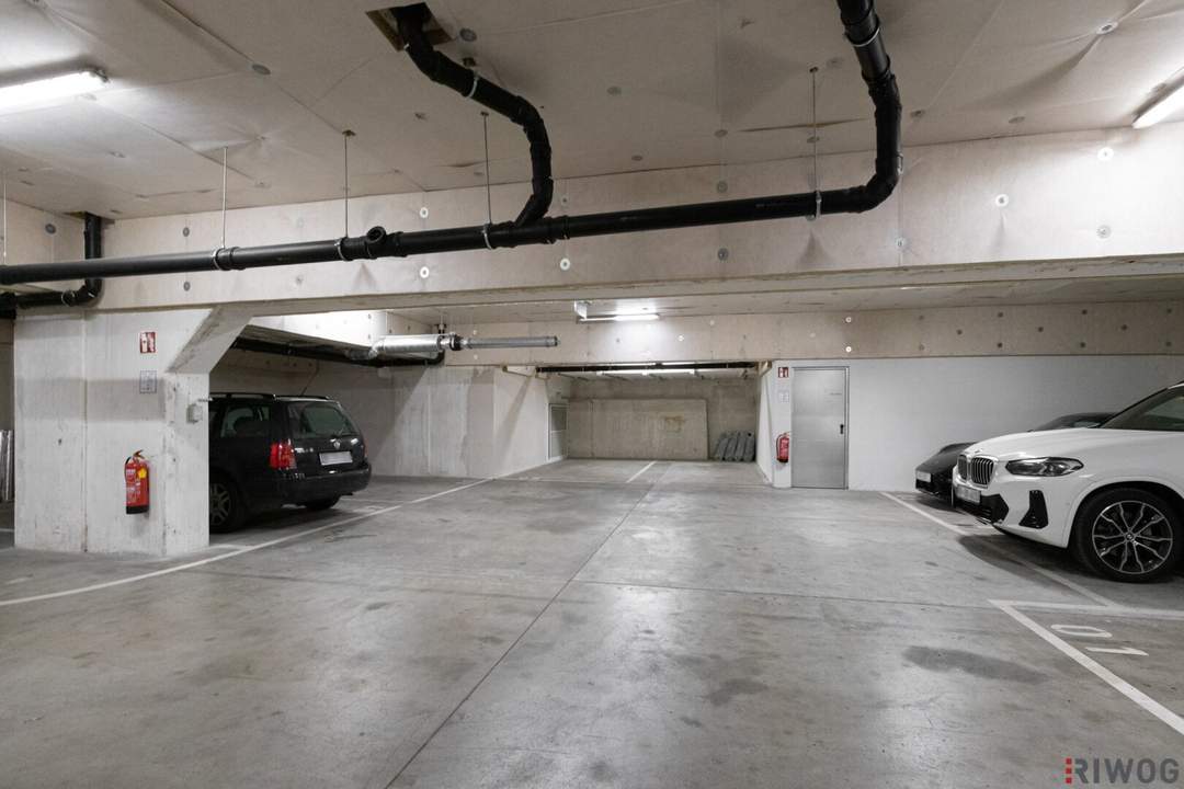 Garagenstellplatz mit AUTOLIFT in Neulerchenfeld || umfangreich saniert 2019