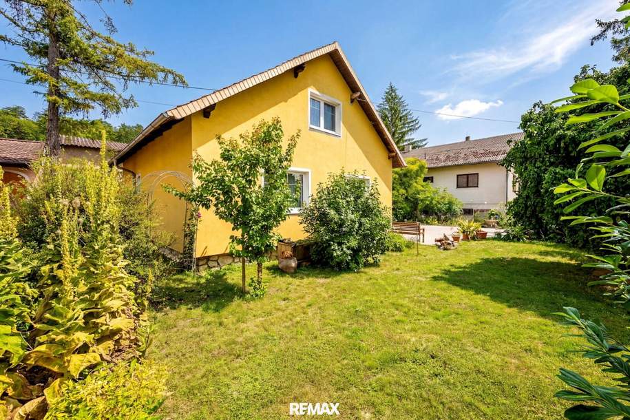 Charmantes Einfamilienhaus 120m² in Hörersdorf, Garage, Kamine, Einbauküche, €299.000, Haus-kauf, 299.000,€, 2132 Mistelbach