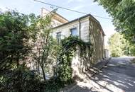 RESIDIEREN WIE IM SCHLOSS | 5 Zimmer Stilaltbauwohnung mit ca. 4,30m Raumhöhe | ca. 11m² Balkon geplant &amp; Parkplatz | sanierungsbedürftig