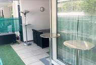 Traumhafte helle 2-Zimmerwohnung mit Loggia und kleinem Garten! (Mietbeginn 01.09.2025)