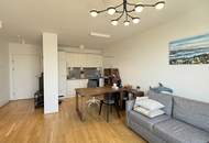 Ab Oktober: möblierte und klimatisierte 2-Zimmer-Wohnung mit Terrasse!