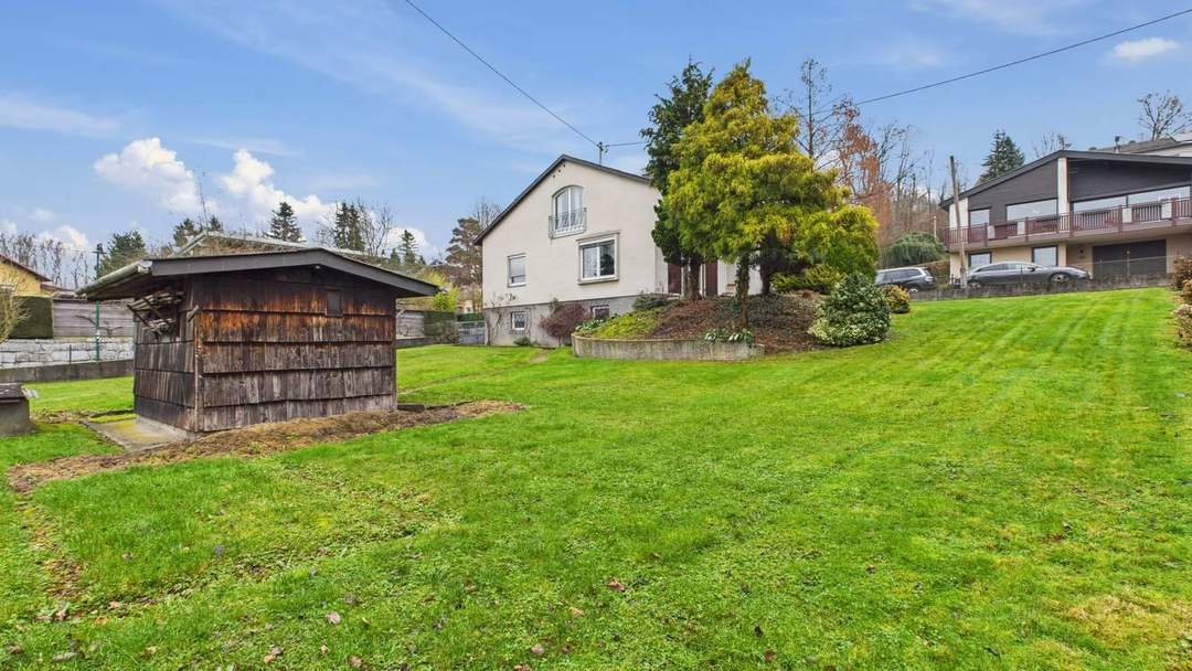 Traumhaftes Grundstück mit Haus in bester Lage in Wilhering