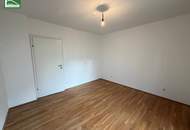 Wohnen im Grünen – Erdgeschoss mit Terrasse &amp; Gartenidylle