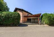 Mehrfamilienhaus mit Park