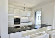 Blue Horizon Living: Harmony by the Waterline - Luxus Living direkt am Wasser