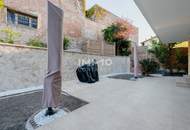 Wohnen, wo andere ihre Freizeit genießen; Traumhaftes Gartendomizil bei der Alten Donau mit 235m² Freifläche. Nur 400 Meter zum Wassser!