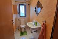 Stilvoller Bungalow mit Gartenidylle, Photovoltaik &amp; Teichanlage