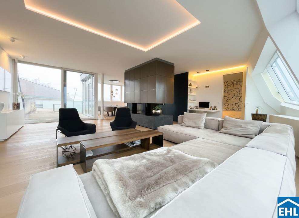 Designer Dachgeschoß-Wohnung mit großzügiger Terrasse auf einer Ebene