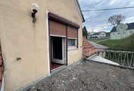 Sanierungsbedürftiges Einfamilienhaus mit viel Potenzial in ruhiger Siedlungslage in Kemeten