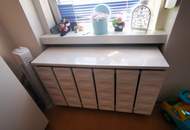 Columbusgasse: 2 Zimmer mit separater Küche für Sportliche (Dritter Stock ohne Lift)
