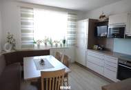 Hochart: Wohnen, oder Wohnen &amp; Arbeiten? Wohn- und Geschäftshaus mit Fernblick!