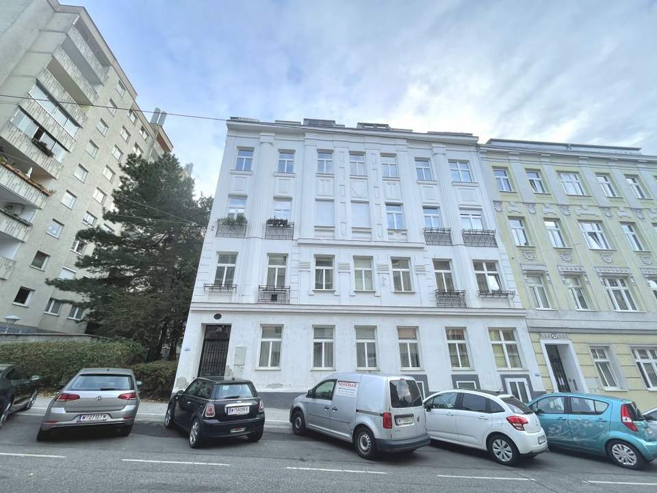 Anlegerobjekt: Unbefristet vermietet zum Preis von € 1.700,-/m²
