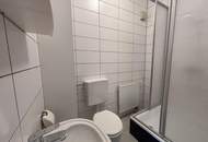 Charmantes Mini-Apartment mit Badezimmer und Balkon in zentraler Lage - Zimmer 13! Nähe BMW, SKF!!!