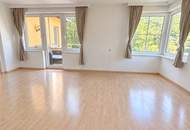 3 Zimmer Wohnung mit Terrasse und Stellplatz!