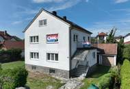 Haus mit Sanierungsbedarf auf großem Grundstück in Leiben