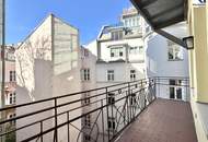 360 TOUR // KLASSISCHE BALKON-ALTBAUWOHNUNG