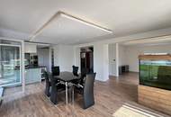 Low-energy house, very sacious with an additional office/practice or apartment of 70 m². Completely renovated in 2023. - WOHNTRAUM