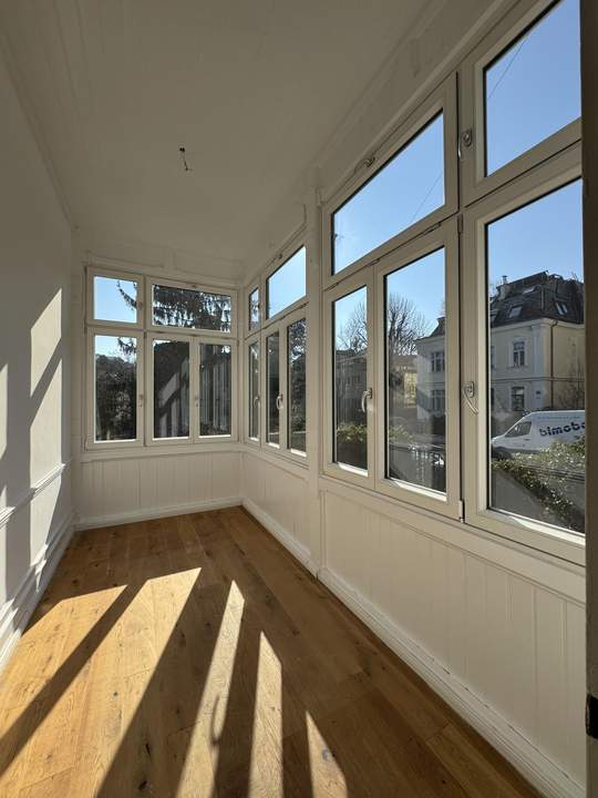 VILLENETAGE IN HIETZING