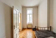 Bestlage - klassische Altbauwohnung in elegantem Stilhaus