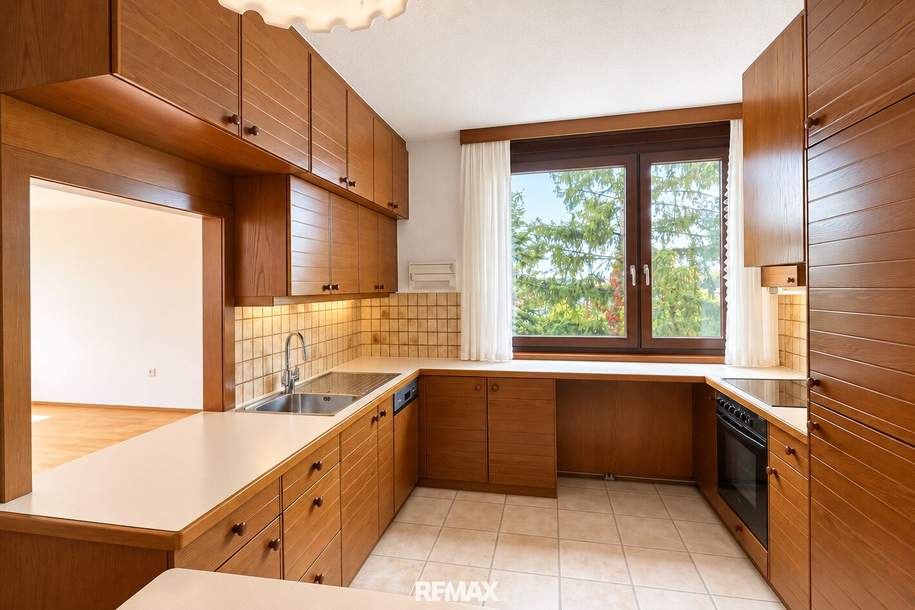 Gepflegte 100-m²-Mietwohnung mit Loggia und Tiefgaragenstellplatz in Enns, Wohnung-miete, 1.190,00,€, 4470 Linz-Land