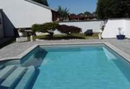 Schönes Einfamilienhaus mit Pool