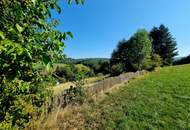 großes Baugrundstück mit tollem Ausblick!